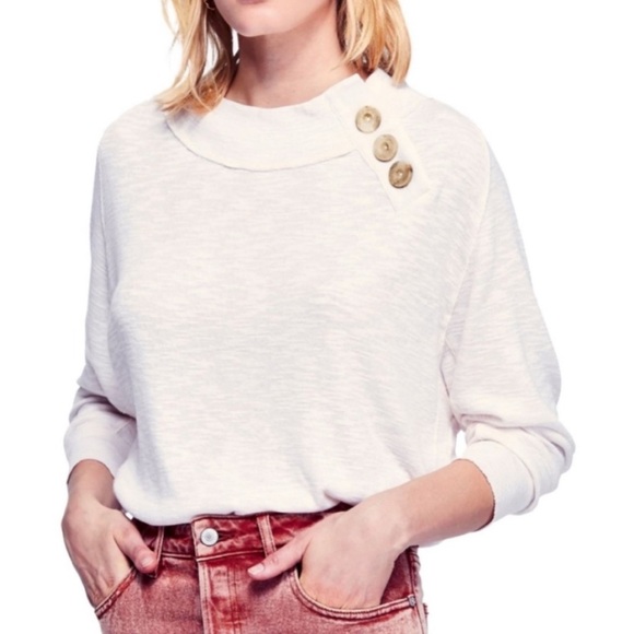 We the Free Oversized Sweater in Oatmeal Size Medium - Picture 1 of 9